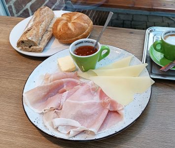 Frühstück im Diglas am Markt in Wien