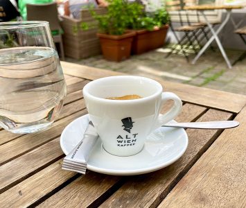 Frühstück im Brot ist sexy in Wien